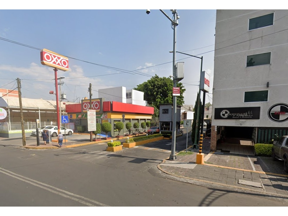Casa en Remate en Residencial Villa Coapa, FG-1621
