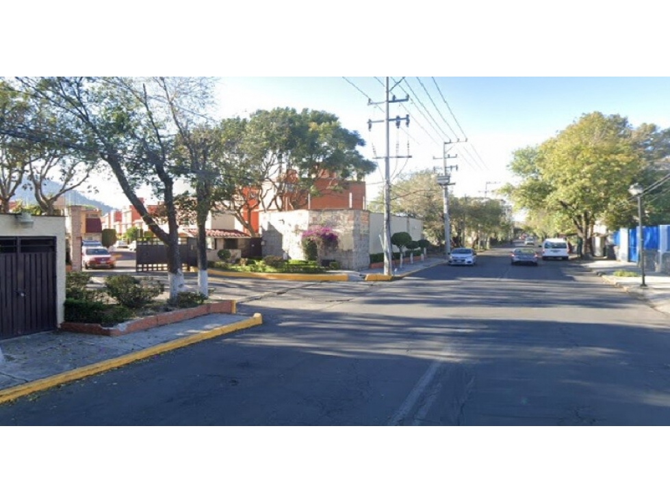 Casa en Remate en Santiago Tepalcatlalpan, FG-1742 - 3