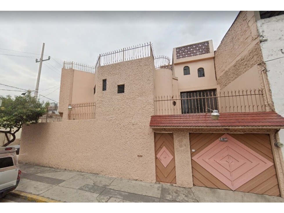 Casa en Remate en V. Gomez Farias, FG-119