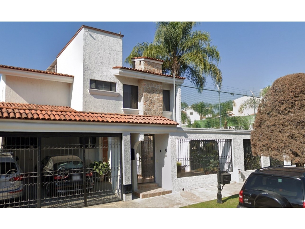 Casa en Remate en Bugambilias, FG-1726