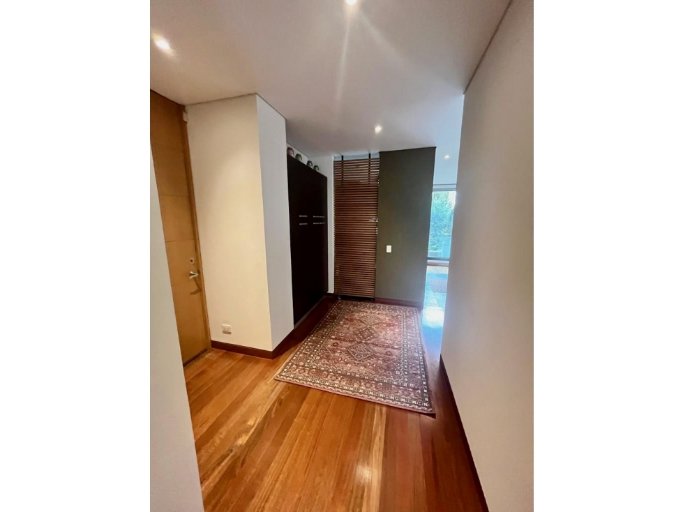 Vendo o Arriendo apartamento con gran terraza en la Carrera 9 con 89 — foto 5