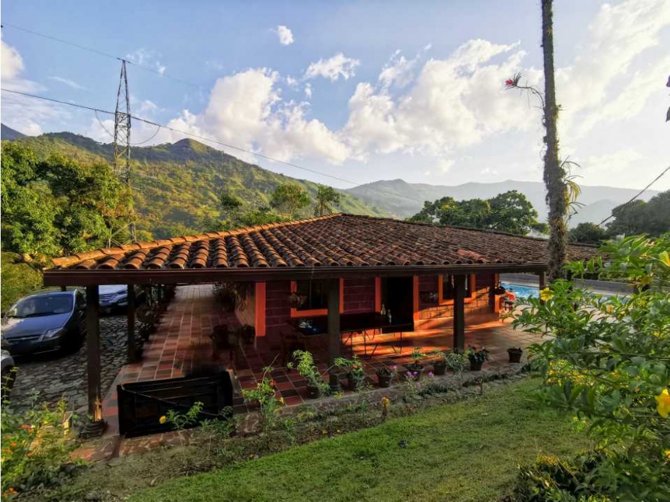 Fábulosa Finca Barbosa - 2