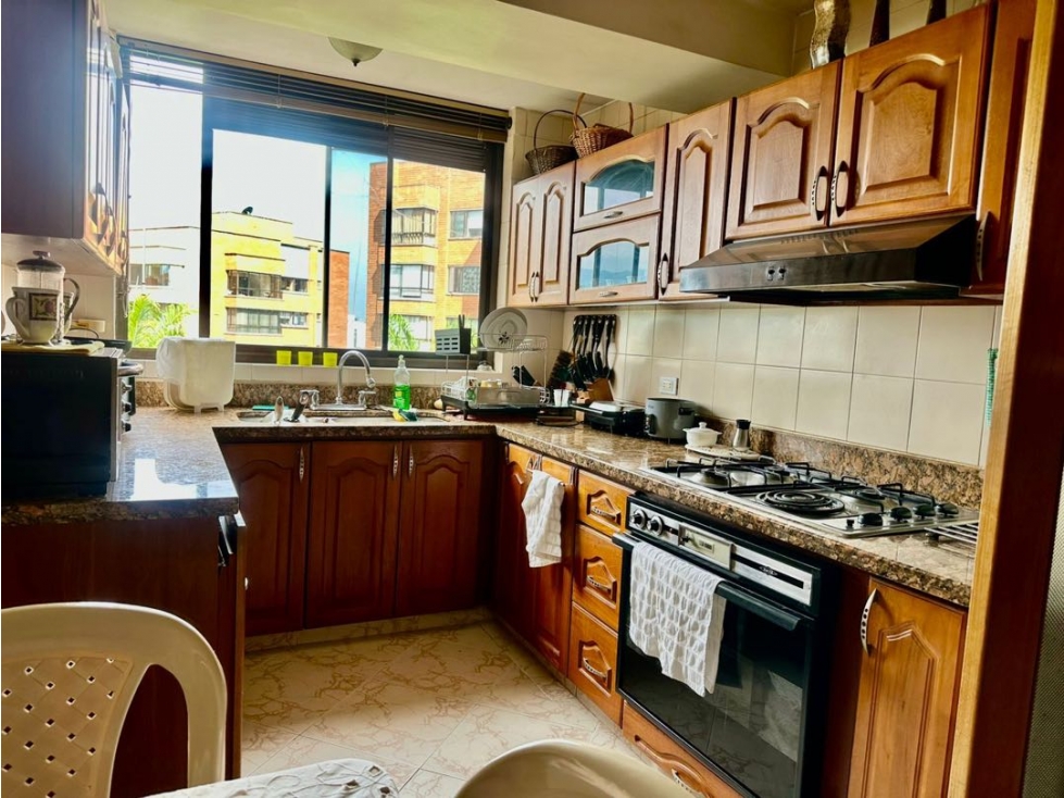 VENTA APARTAMENTO LA TOMATERA POBLADO MEDELLÍN — foto 5