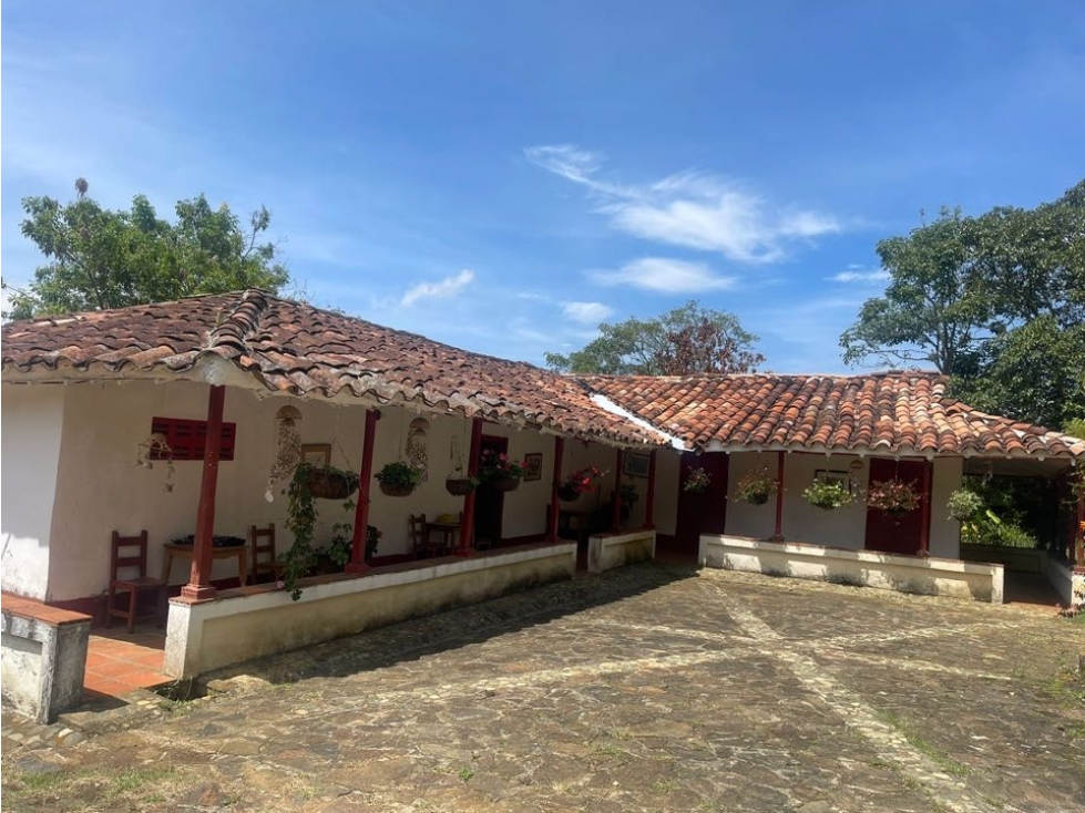 CASA LOTE PARA LA VENTA EN COPACABANA — foto 2