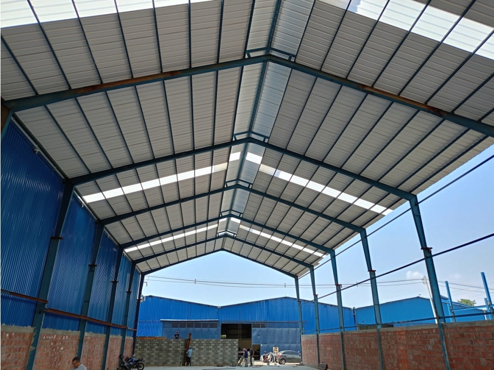 Se vende o alquila bodega en Caucaseco (JPG) CW:9307605 - 2