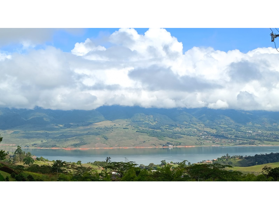 Se vende lote en Parcelación cerca al Lago Calima (JPG) CW:9307638 - 1