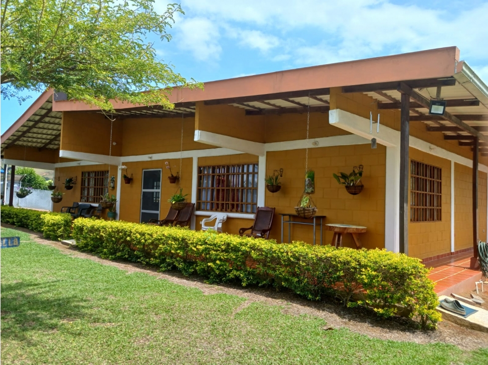 Se vende casa campestre en Pavas La Cumbre (JPG) CW:9307639 - 1