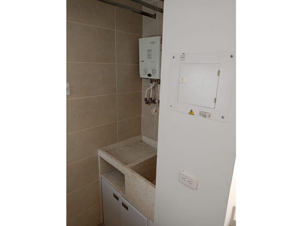 Se vende apto en Barrio Ciudad Meléndez (JPG) CW:9307649 — foto 6