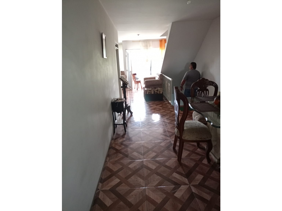Se vende casa en Cali Barrio Santa Elena (JPG) CW:9307668 — foto 5