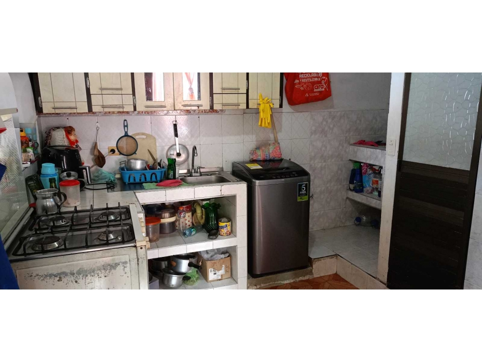 Se vende casa para inversión en Barrio San Judas (JPG) CW:9307736 — foto 5