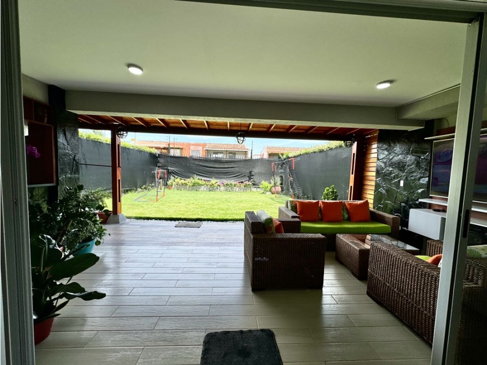 VENTA DE CASA CAMPESTRE EN ALFAGUARA JAMUNDÍ - TG W9319609 — foto 2
