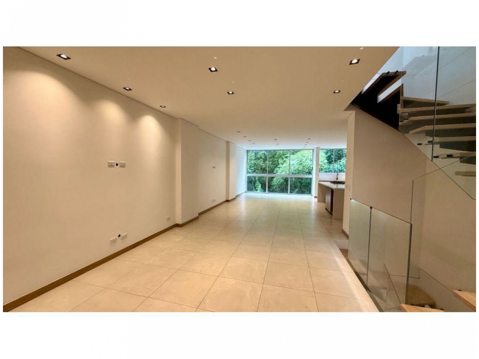 Casa en Arriendo en Envigado — foto 2