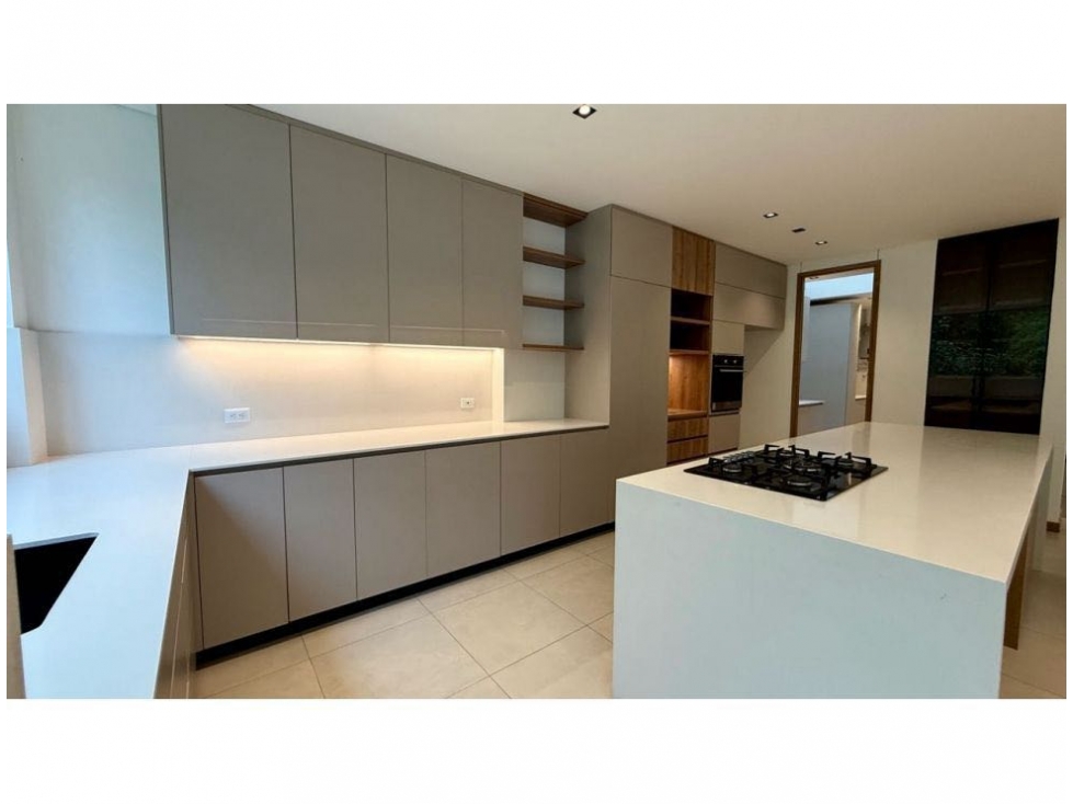 Casa en Arriendo en Envigado — foto 3