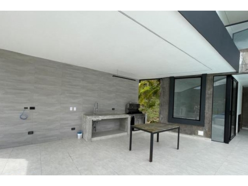Hermosa casa moderna en el Escobero — foto 4