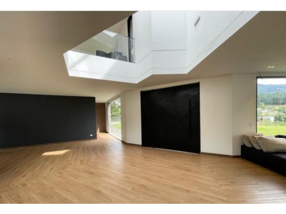 Hermosa casa moderna en el Escobero — foto 6