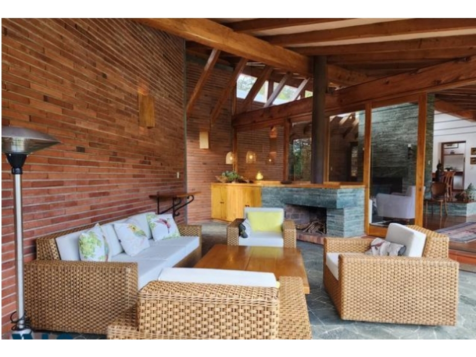HERMOSA CASA CAMPESTRE EN EL RETIRO — foto 4