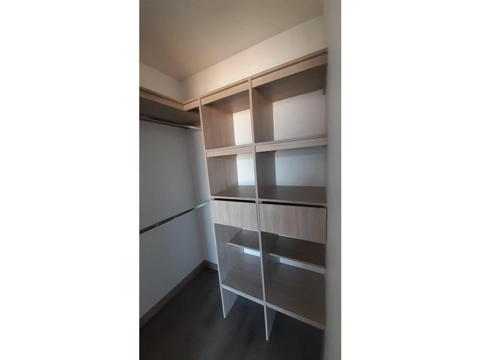 VENTA DE HERMOSO APARTAMENTO EN CALASANZ — foto 6