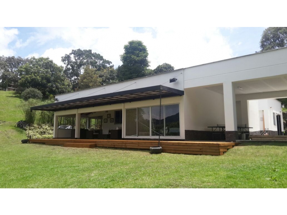 Casa en Venta Parcelacion las Palmas con Beneficio Peaje , Envigado