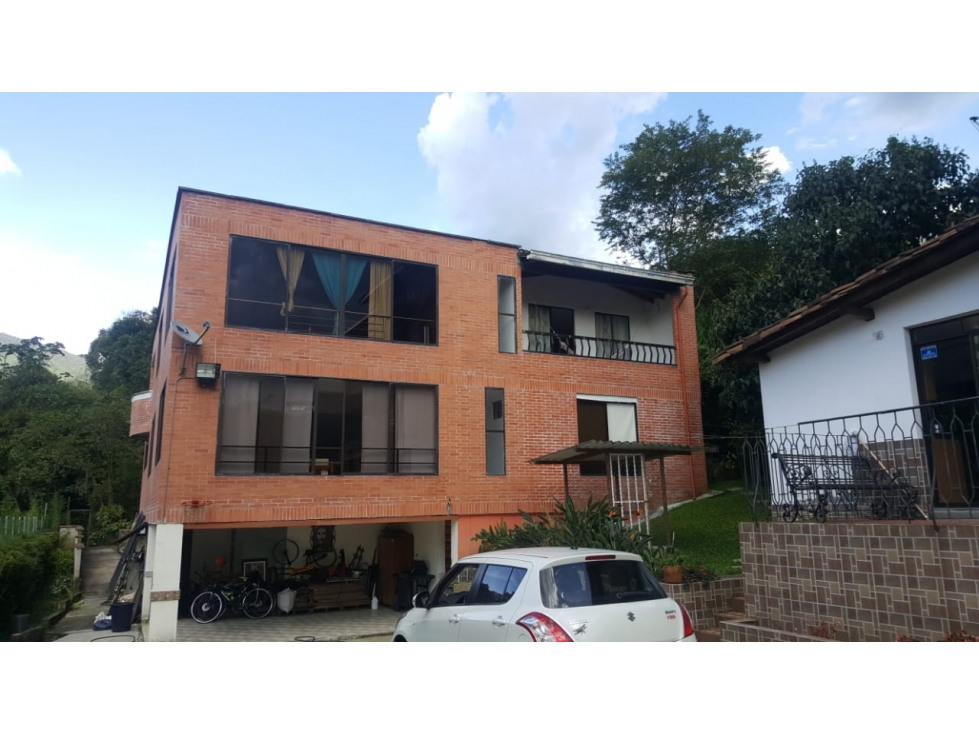 Casa en Venta sector La Mina en Envigado — foto 2