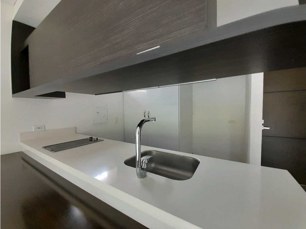 Venta oficina para estrenar Poblado Campestre DL 8974148 — foto 2