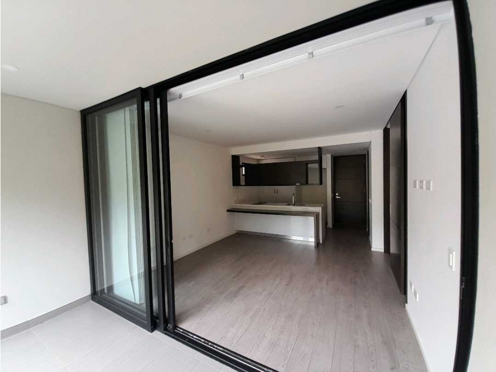 Venta oficina para estrenar Poblado Campestre DL 8974148 — foto 4
