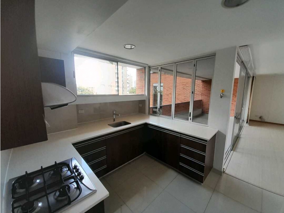 Venta Apartamento Poblado Sta Maria 9246690 DL — foto 4