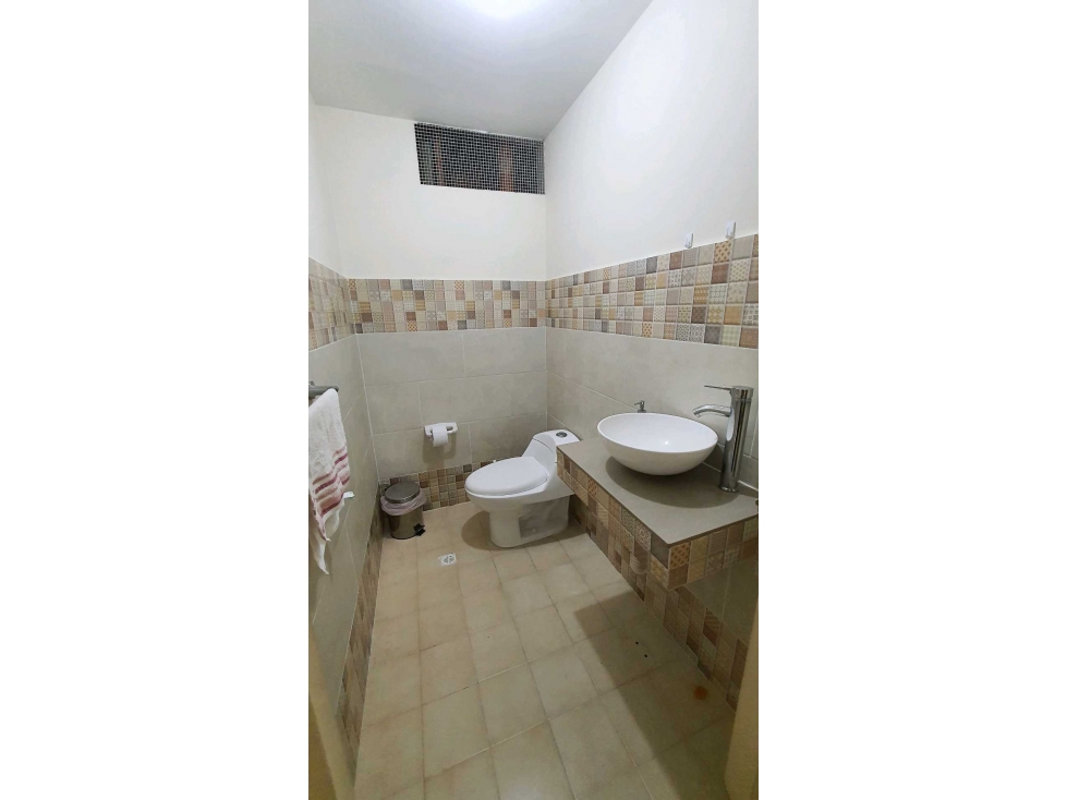 APARTAMENTO EN VENTA EN PRADOS DEL NORTE PISO 2 LSA cw9362489 — foto 4