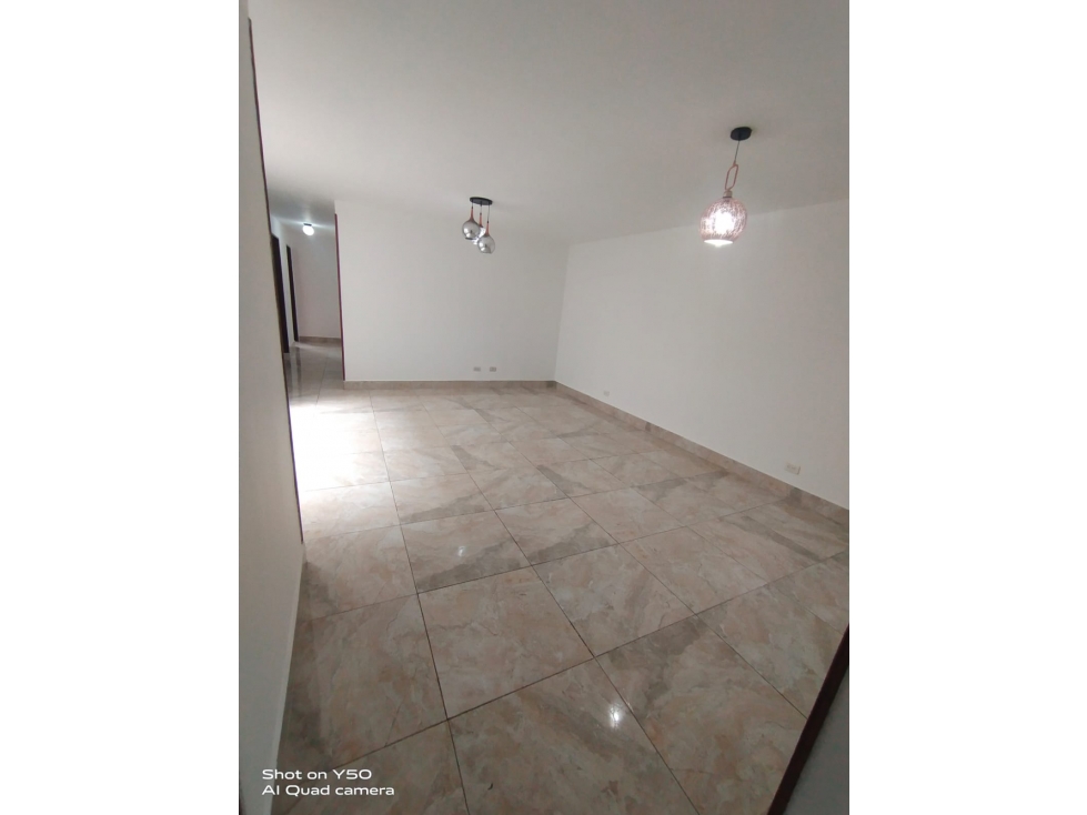 VENDO APARTAMENTO EN EL BARRIO SANTA ANITA DE CALI LO cw9369014