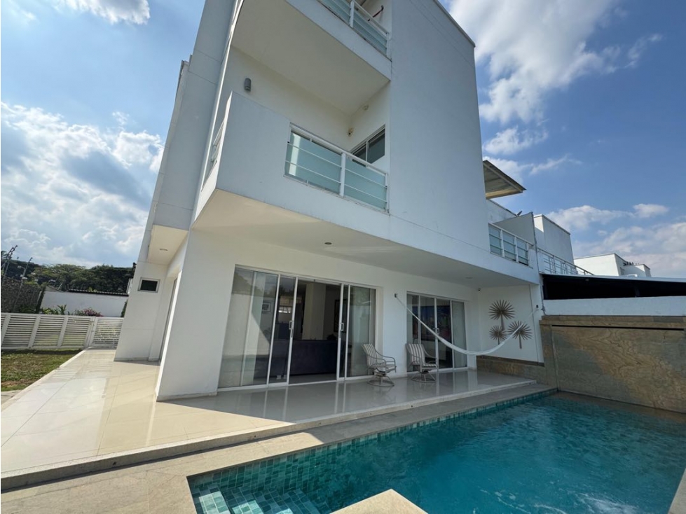 SE VENDE CASA EN UN PANCE EN CONDOMINIO LO cw9369018