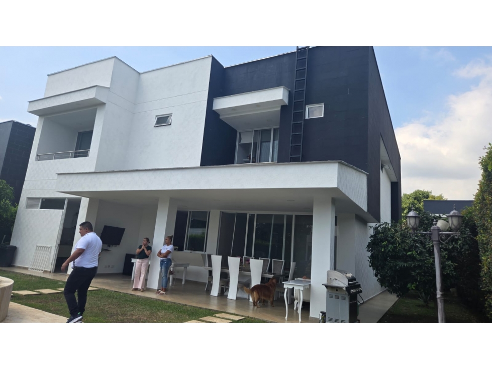 SE VENDE CASA EN PANCE CERCA A LA IGLESIA LA MARIA LO cw9369001 — foto 2