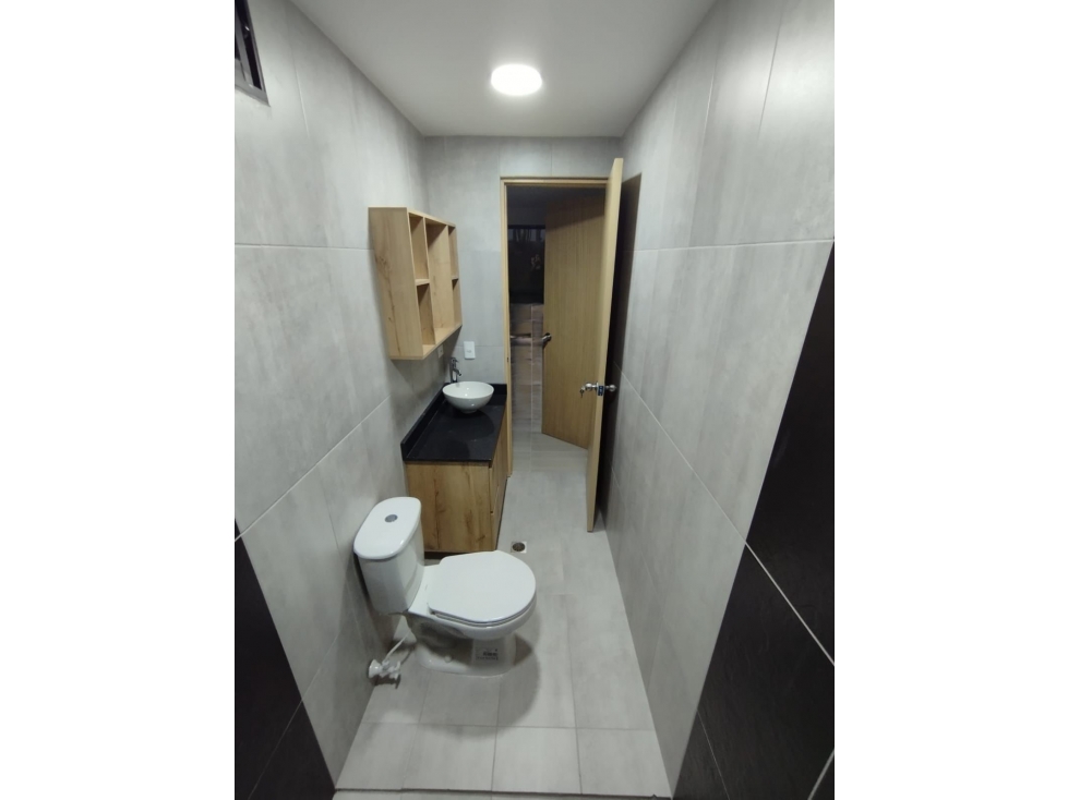 Apartamento en Venta, Sector Barrio Comuneros, El Peñol - 5