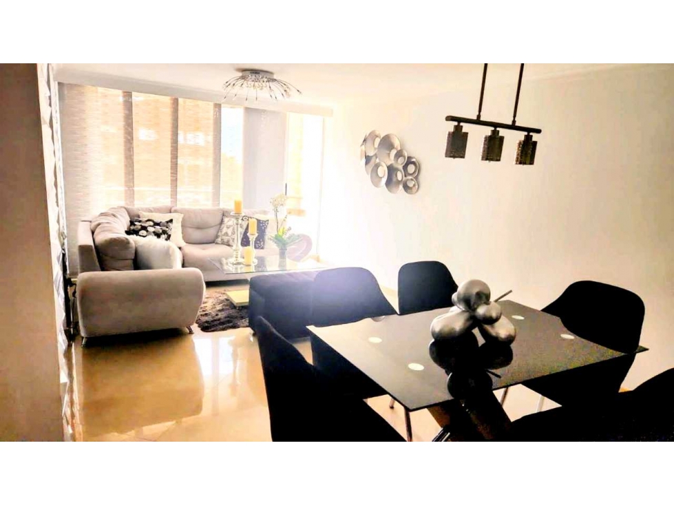 Apartamento Poblado Sector Balsos cerca a Santa Fe