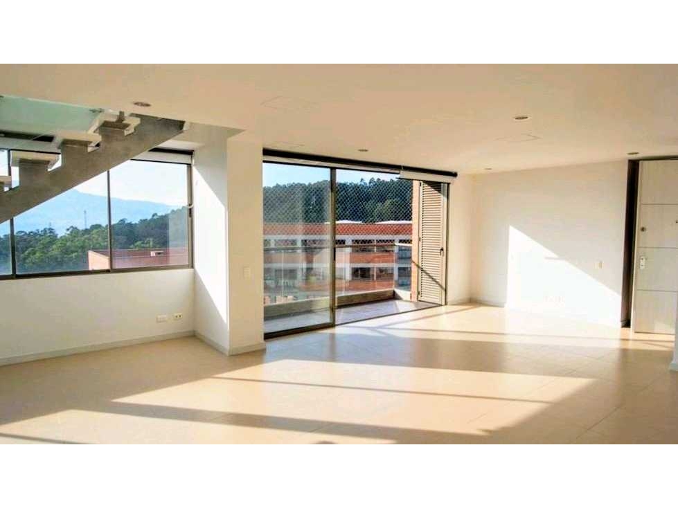 Penthouse Dúplex Altos del Poblado — foto 2