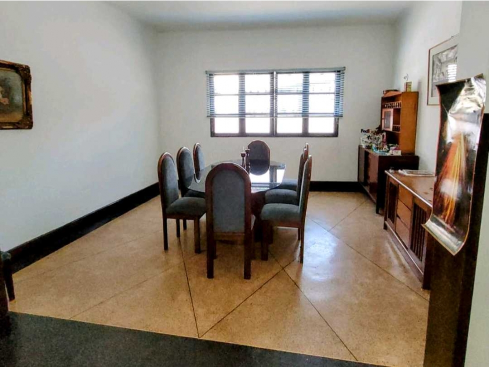 Casalote Alta Mixtura Centro Medellin
