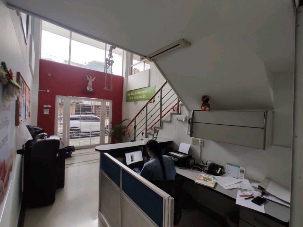 Casa/Casalote Laureles Estadio Suraméricana con uso comercial — foto 2