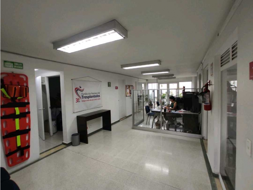 Casa/Casalote Laureles Estadio Suraméricana con uso comercial — foto 3
