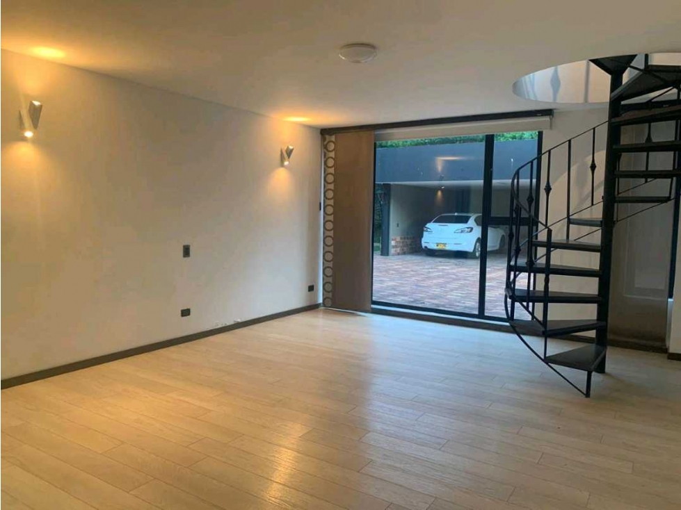 Venta Hermosa casa poblado — foto 3