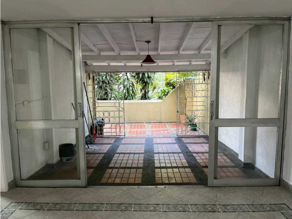Apartamento Poblado Sector Aguacatala para Remodelar — foto 4