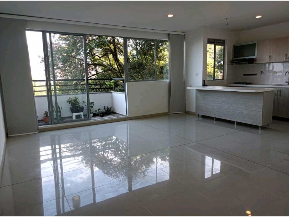 Venta de apartamento en Belen Rodeo — foto 2