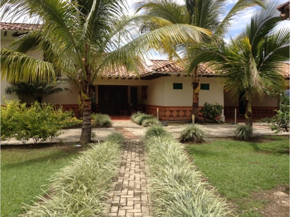 HERMOSA FINCA EN VENTA EN AMAGA - 1