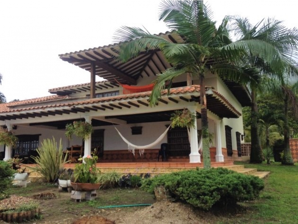 HERMOSA FINCA EN VENTA EN AMAGA - 3