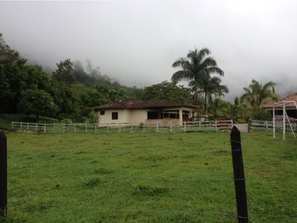 HERMOSA FINCA EN VENTA EN AMAGA - 4