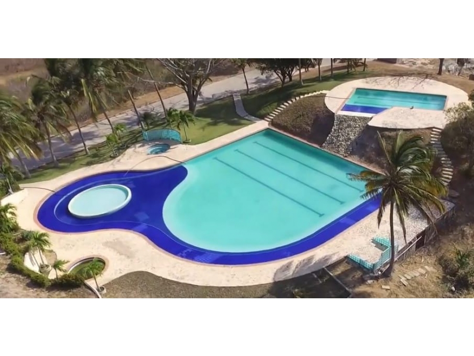 VENTA DE LOTE EN SANTA MARTA.