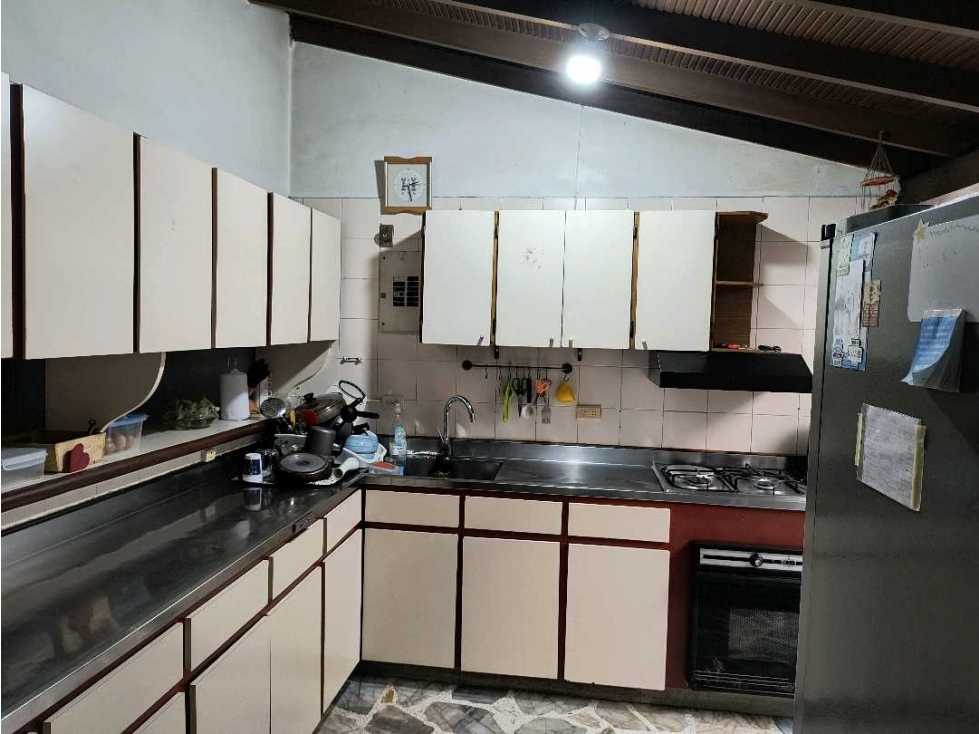 SE VENDE CASA SEGUNDO PISO BELEN LA PALMA