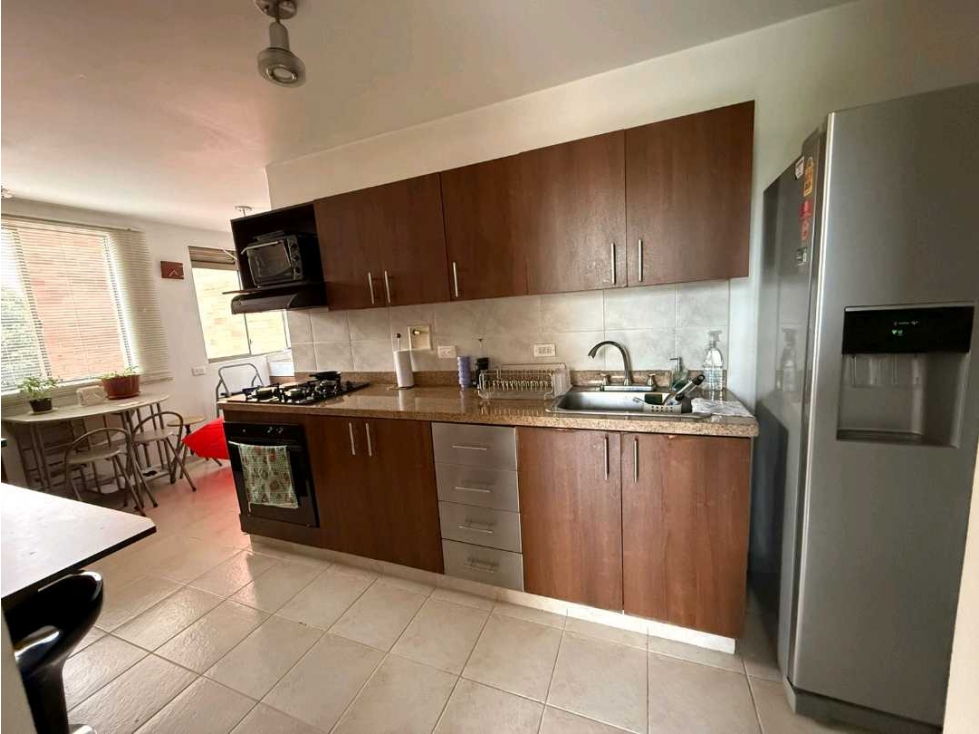 SE VENDE APARTAMENTO CONQUISTADORES