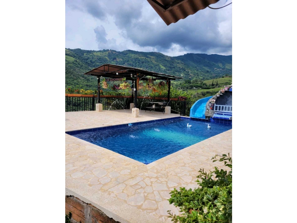 SE VENDE O PERMUTA FINCA EN SAN JERONIMO — foto 2