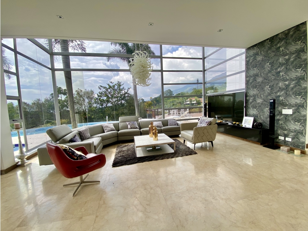CASA EN VENTA ENVIGADO LOMA DEL ESCOBERO PARTE BAJA — foto 4