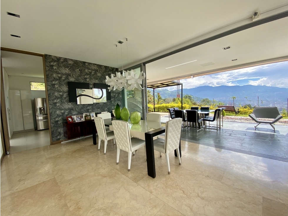 CASA EN VENTA ENVIGADO LOMA DEL ESCOBERO PARTE BAJA — foto 5