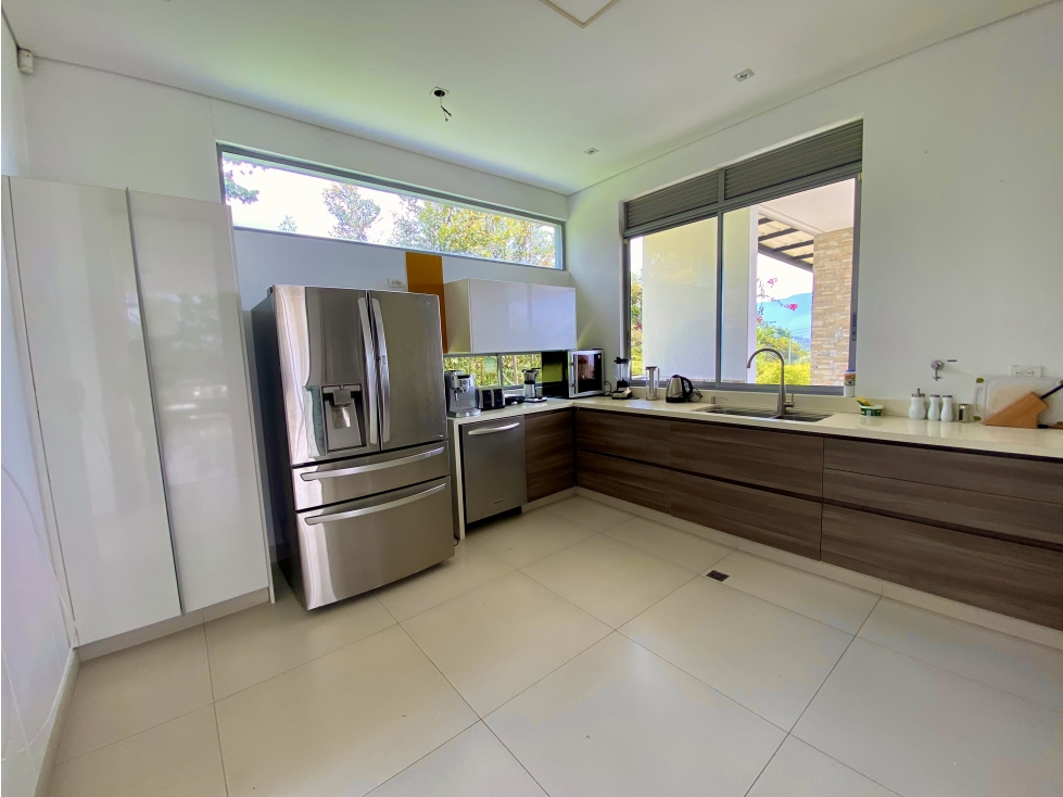 CASA EN VENTA ENVIGADO LOMA DEL ESCOBERO PARTE BAJA — foto 6