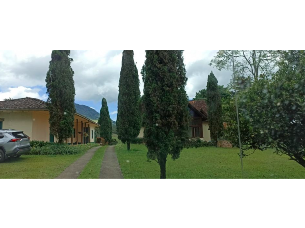 Venta finca/lote para desarrollar La Ceja, Yarumo